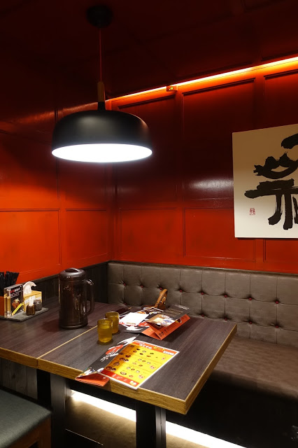 [食記] 札幌炎神拉麵(台灣店)。豬肉丸子湯咖哩 (限定版)