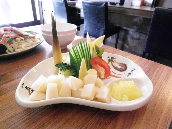 小椿食堂:【台南||中西區】小椿食堂──平價美味、份量實在的日式家庭料理! 小椿食堂:【台南||中西區】小椿食堂──平價美味、份量實在的日式家庭料理!