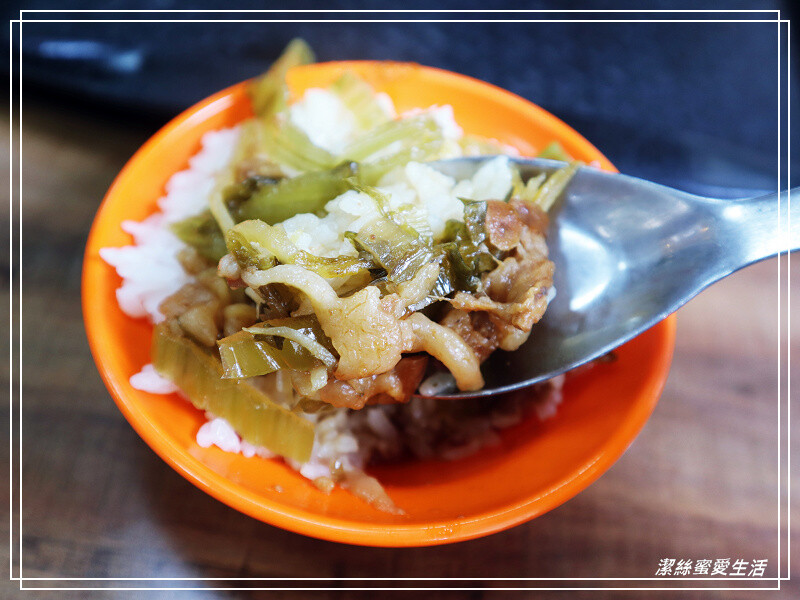 唯豐魯肉飯-新北三重/清爽滷汁~平價老字號小吃