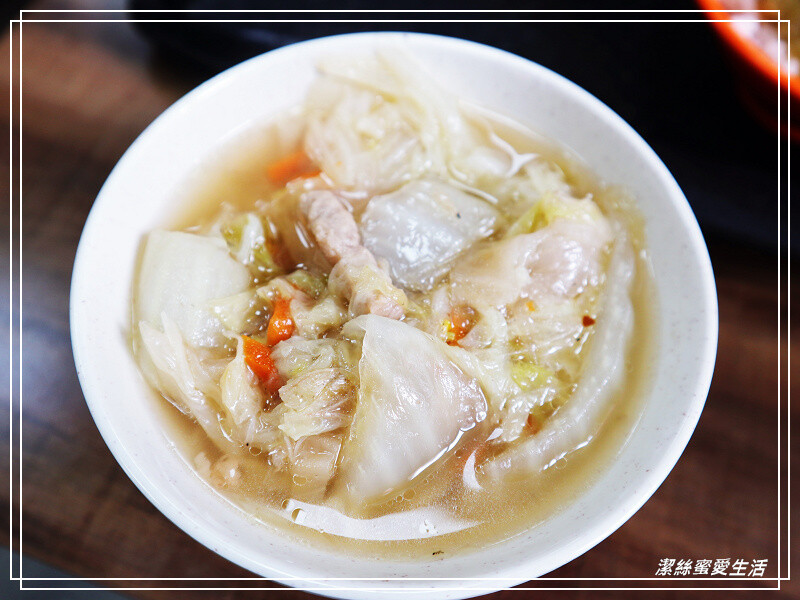 唯豐魯肉飯-新北三重/清爽滷汁~平價老字號小吃