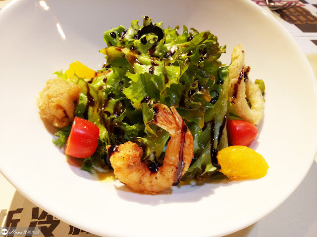 【台北大安】凱恩斯岩燒餐廳 | 仁愛路圓環附近 自己的肉自己烤 麵包濃湯好吃