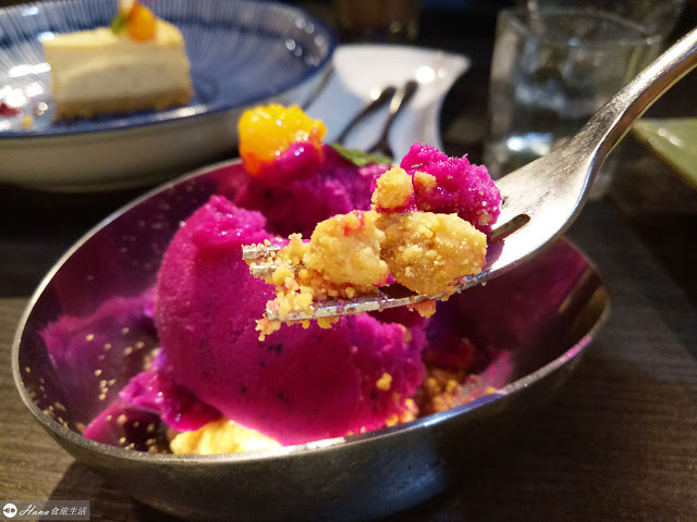 【台北大安】凱恩斯岩燒餐廳 | 仁愛路圓環附近 自己的肉自己烤 麵包濃湯好吃