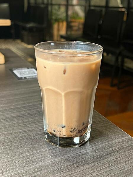 (台北牛排館)凱恩斯岩燒牛排~仁愛圓環超人氣牛排老店!獨特岩