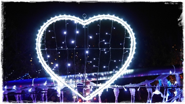 水晶情人橋:【台北◍•ᴗ•◍中山】景點・水晶情人橋・台北燈節✯捷運圓山站浪漫景點「愛.擁抱燈海」|跨於夜空的浪漫銀河 水晶情人橋:【台北◍•ᴗ•◍中山】景點・水晶情人橋・台北燈節✯捷運圓山站浪漫景點「愛.擁抱燈海」|跨於夜空的浪漫銀河