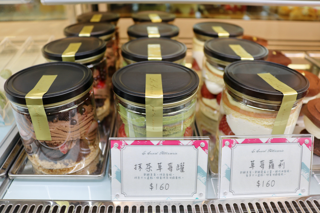 台南｜蘇格蕾法式甜點 Le Sucré Pâtisserie 期間限定草莓千層．新品可可先生 - 奇奇一起玩樂趣