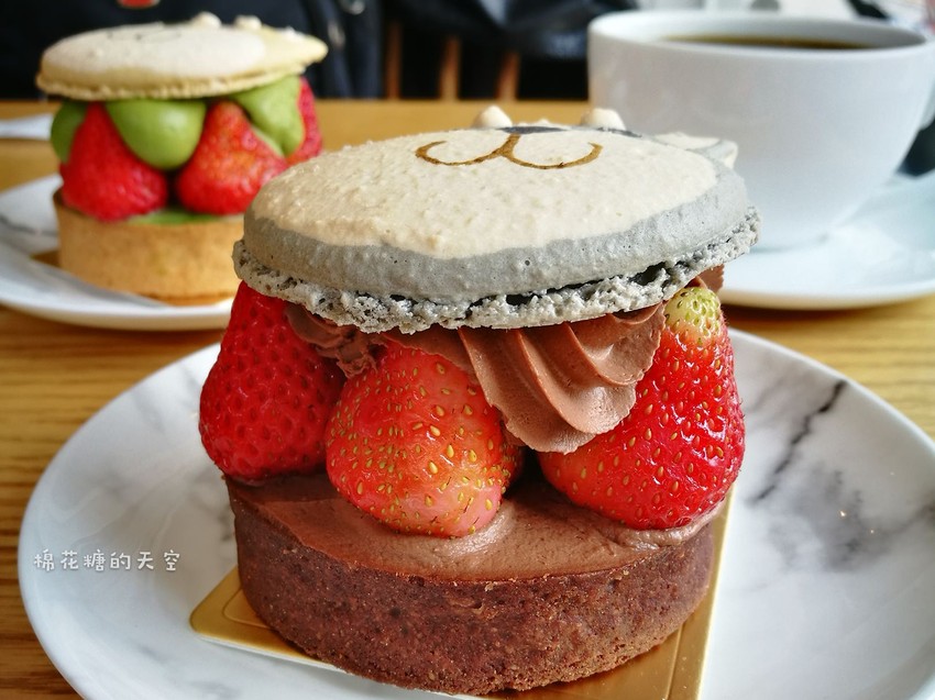 台南超萌甜點哈哈與旺柴,哈士奇、柴犬馬卡龍草莓塔期間限定記得先預約 台南超萌甜點哈哈與旺柴,哈士奇、柴犬馬卡龍草莓塔期間限定記得先預約