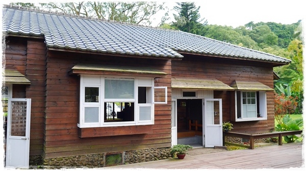 三峽大寮茶文館：【新北◍•ᴗ•◍三峽】大寮茶文館-日式建築喫茶館｜一秒到日本，賞楓喫茶趣