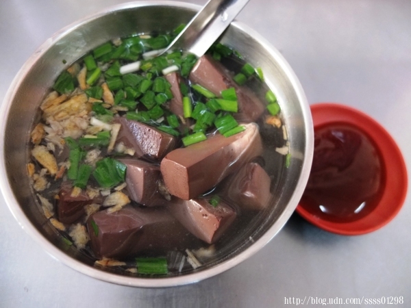 歸來肉圓:食旅生活隨筆。屏東市美食。歸來肉圓老店 歸來肉圓:食旅生活隨筆。屏東市美食。歸來肉圓老店