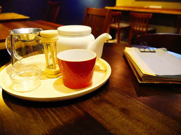 『板橋』隱身板橋巷弄，低調質感老宅咖啡廳，令人驚喜回味再三的好店！