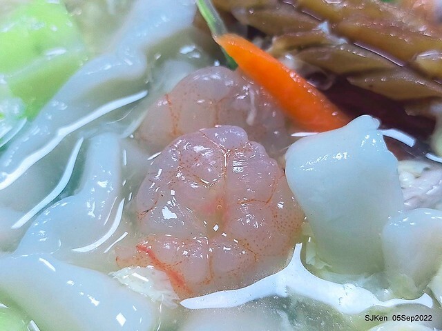 (南港美食)「山東餃子館」(Pork-chives dumpling , Big Braised Noodles store), Taipei, Taiwan, Sep 5, 2022.