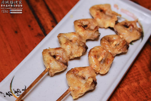 府城騷烤家|台南市/東區(在地台南人的深夜食堂,新鮮火烤好滋味)