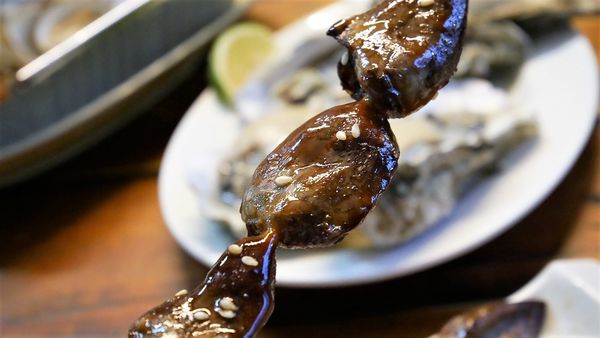 【台南市-東區】平價炭烤、好吃快炒、美味熱湯~『府城騷烤家』就是要讓你大呼過癮的即滿足荷包也滿足肚皮~σ(ˋ▽ˊ)σ~