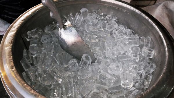 【台南市-東區】平價炭烤、好吃快炒、美味熱湯~『府城騷烤家』就是要讓你大呼過癮的即滿足荷包也滿足肚皮~σ(ˋ▽ˊ)σ~