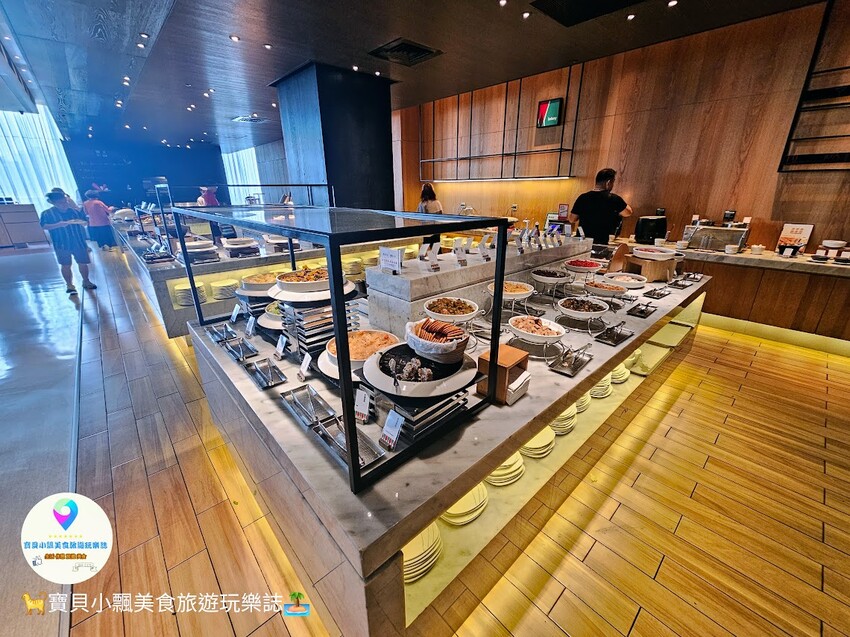 住台南老爺行旅，南紡購物美食一站搞定，逛街超方便。