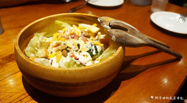 CAMPUS CAFE(忠孝店):【台北大安】Campus Cafe絕對是聚餐的首選之一-愛評口碑券第五彈