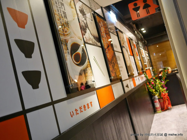 開丼 燒肉vs丼飯(大墩店)：【食記】台中いただきます~ 開丼-地表最強燒肉丼＠西屯捷運BRT頂何厝 : 獨家重口味!燒肉,丼飯與雞蛋的絕妙組合