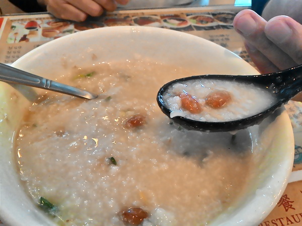 崔記茶餐廳：崔記茶餐廳...  曄!!!  咁多料～