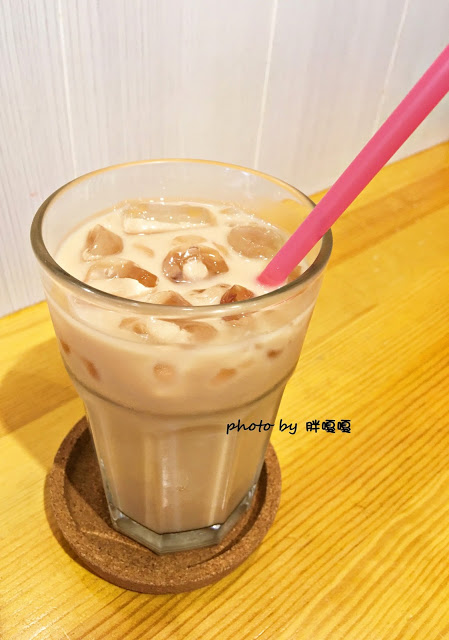 【台中 烏日】小日和咖啡 A Good Day Cafe△烏日住宅區內的溫馨小店，帕尼尼有非常多特殊口味，新鮮有趣^0^