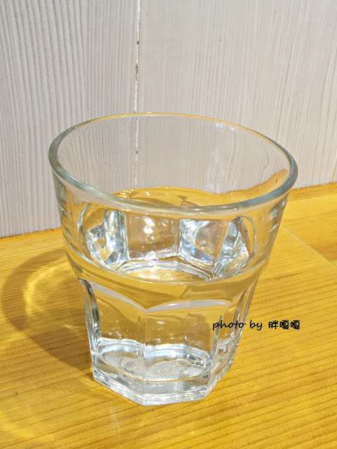 【台中 烏日】小日和咖啡 A Good Day Cafe△烏日住宅區內的溫馨小店，帕尼尼有非常多特殊口味，新鮮有趣^0^