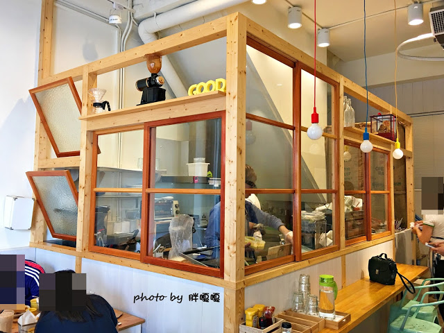 【台中 烏日】小日和咖啡 A Good Day Cafe△烏日住宅區內的溫馨小店，帕尼尼有非常多特殊口味，新鮮有趣^0^