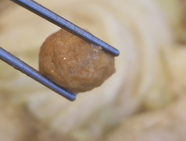 屏東 潮州。牛大福沙茶火鍋城，新鮮現切厚切牛肉