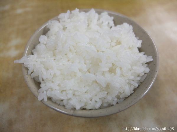 牛大福-全牛料理沙茶火鍋(原潮州牛肉福沙茶火鍋):屏東美食【牛大福】潮州在地60年家傳口味 選用台灣本土牛肉 中藥材熬製湯頭 現點現炒全牛料理超澎派