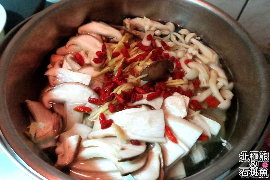 IMG_3561.JPG IMG_3561.JPG