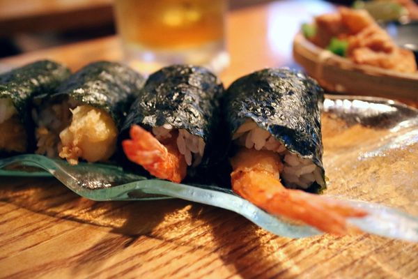 橘屋餐酒館:《吃喝 χ 捷運六張犁站 》橘屋居酒屋▕ 日劇場景般溫馨的家庭式居酒-來橘屋逃離日常的庸庸碌碌