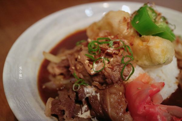 橘屋餐酒館:《吃喝 χ 捷運六張犁站 》橘屋居酒屋▕ 日劇場景般溫馨的家庭式居酒-來橘屋逃離日常的庸庸碌碌