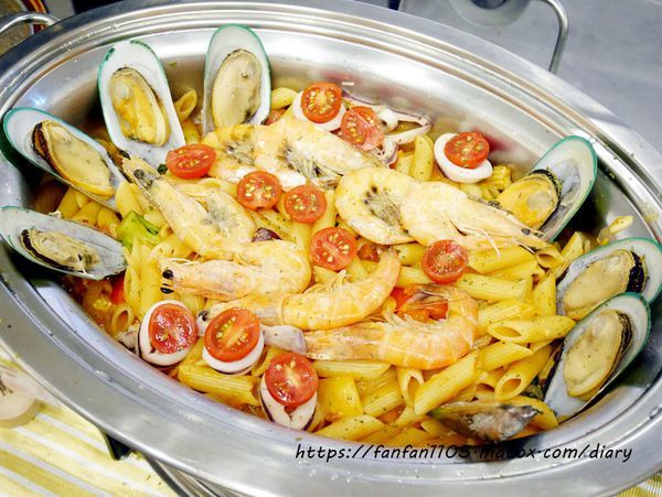 【內湖親子餐廳】Ho%5Cme廚房%26;親子餐廳 #包場餐廳 #慶生派對 #節慶聚餐 #同學會 #親子餐廳 #企業會議 #兒童玩樂 #桌遊 #網美拍照 #手作課程 (21).JPG