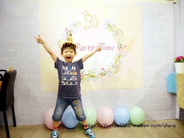 【內湖親子餐廳】Ho%5Cme廚房%26;親子餐廳 #包場餐廳 #慶生派對 #節慶聚餐 #同學會 #親子餐廳 #企業會議 #兒童玩樂 #桌遊 #網美拍照 #手作課程 (25).JPG