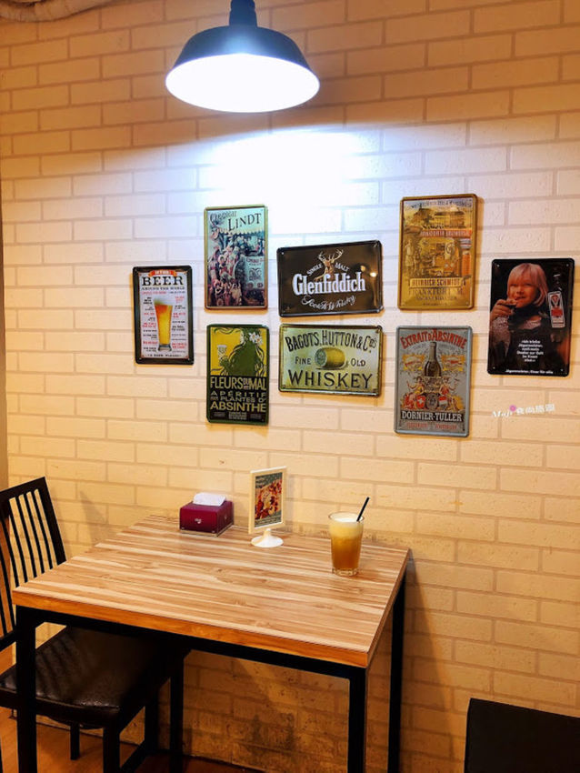 /tmp/phpkbritW /tmp/phpkbritW