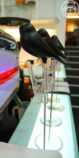 Mr. Black Bird Cafe 黑鳥先生：呷飽祙【台北大安･黑鳥先生mr. black bird】康熙來了介紹美食