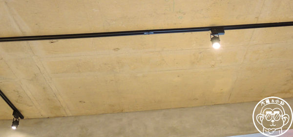 Mr. Black Bird Cafe 黑鳥先生：呷飽祙【台北大安･黑鳥先生mr. black bird】康熙來了介紹美食