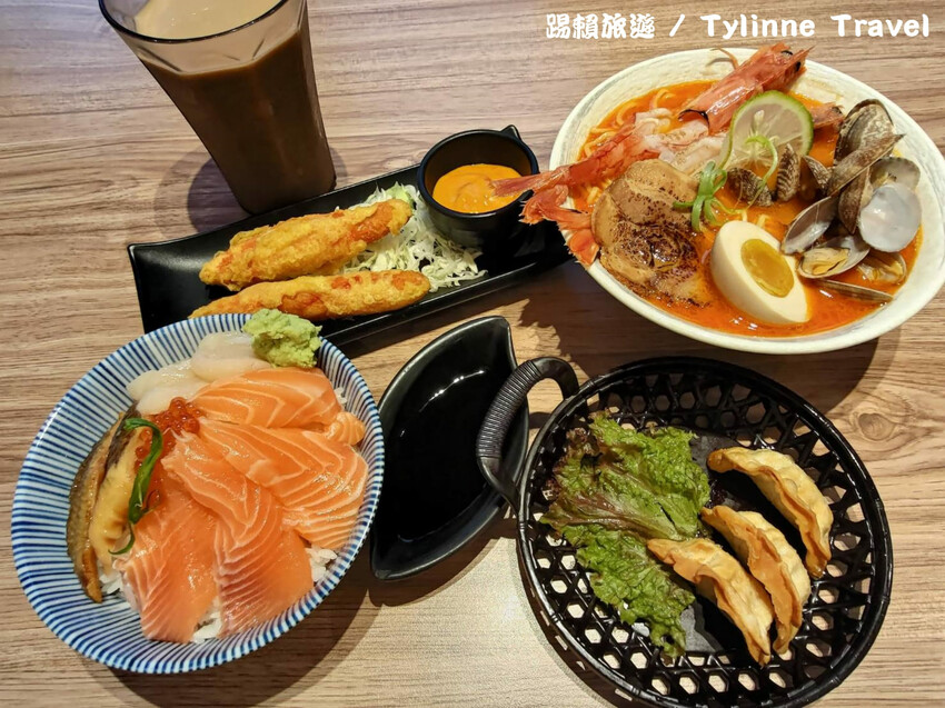 新北市板橋區【新北美食】定食8府中店,菜單大更新 | 日式海鮮丼飯、札幌海老拉麵 | 爭鮮集團 | 板橋府中美食