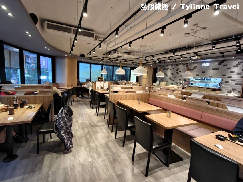 新北市板橋區【新北美食】定食8府中店,菜單大更新 | 日式海鮮丼飯、札幌海老拉麵 | 爭鮮集團 | 板橋府中美食