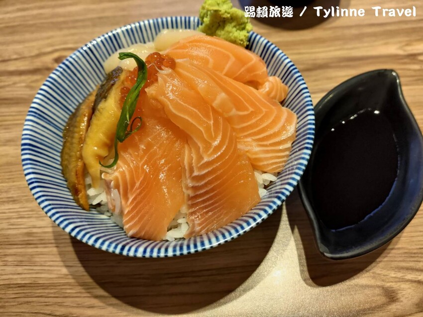 新北市板橋區【新北美食】定食8府中店,菜單大更新 | 日式海鮮丼飯、札幌海老拉麵 | 爭鮮集團 | 板橋府中美食