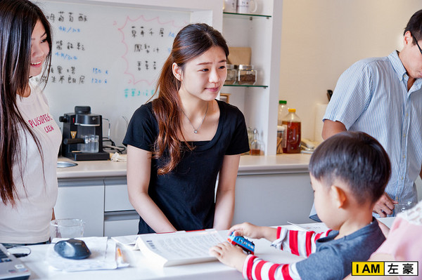 Lucid：[食記] 高雄LUCID咖啡店 (低調限量手沖咖啡、手作甜點)