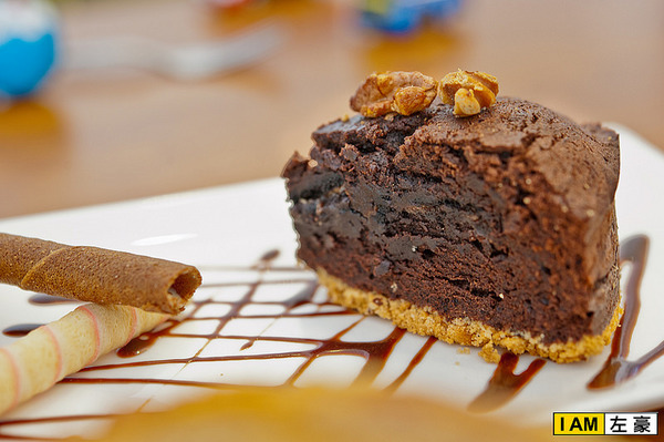 Lucid：[食記] 高雄LUCID咖啡店 (低調限量手沖咖啡、手作甜點)