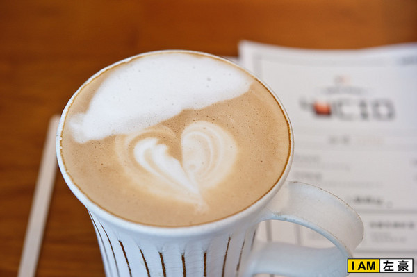 Lucid：[食記] 高雄LUCID咖啡店 (低調限量手沖咖啡、手作甜點)