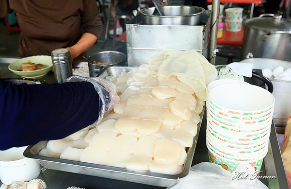 大灣三王廟肉粿：【台南美食】在地超過40年的肉粿老店，隱藏版的絕妙好滋味：三王廟肉粿