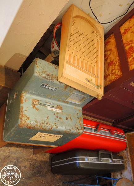 花蓮阿桂油飯(嚴玉桂食堂)：呷飽祙【花蓮･阿桂油飯】懷舊店面裡吃油飯配麵線