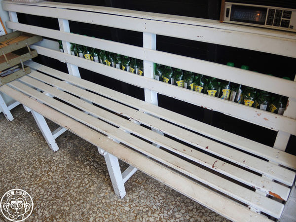 花蓮阿桂油飯(嚴玉桂食堂)：呷飽祙【花蓮･阿桂油飯】懷舊店面裡吃油飯配麵線