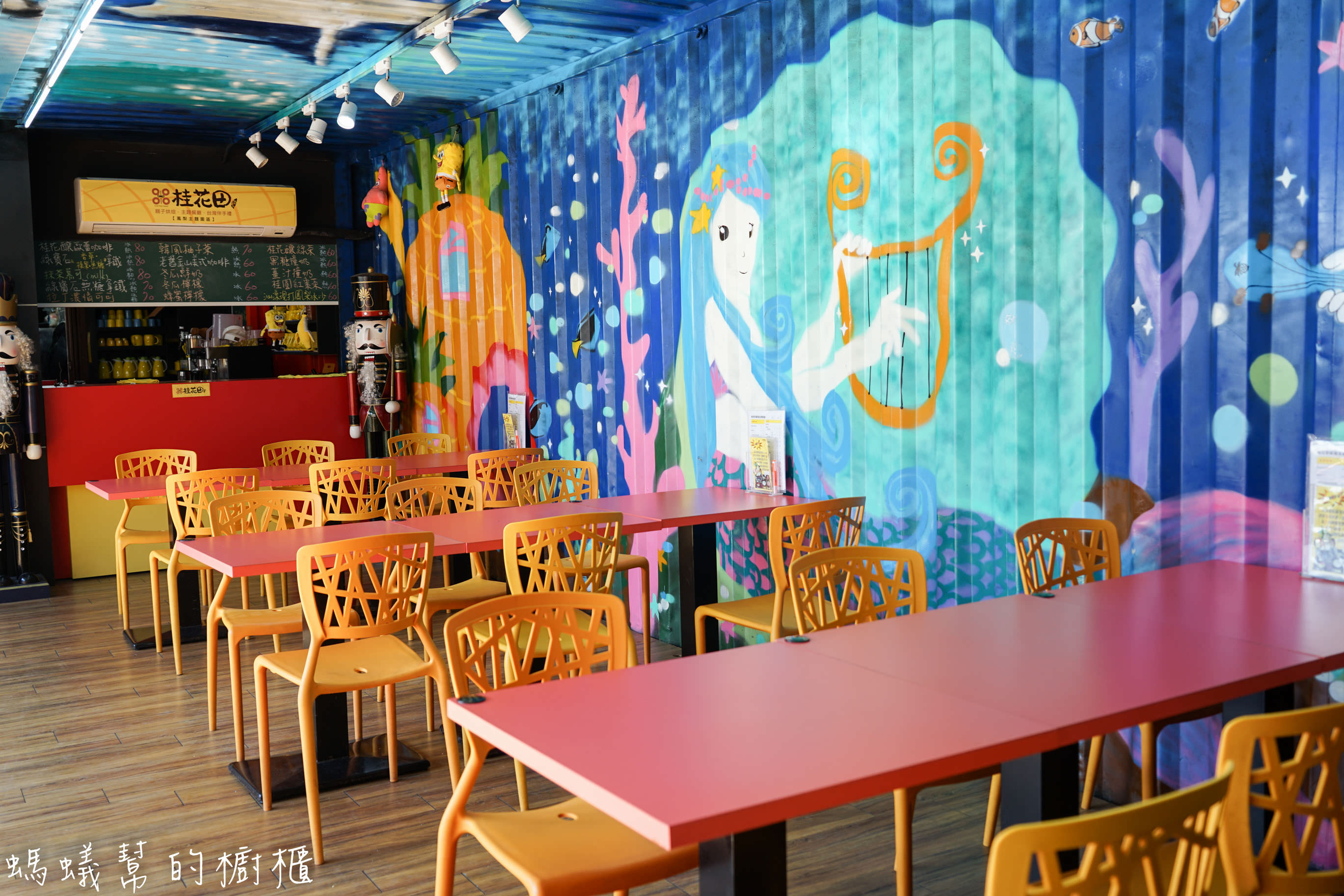 桂花田糕點主題休閒園區|南投139縣道的路旁大鳳梨園區，金牛角麵包也相當有特色，139縣道桂花鳳梨酥烘焙店。 - 螞蟻幫的櫥櫃