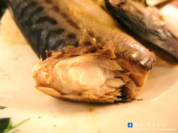 古典玫瑰園(台中大遠百店):〖台中│美食〗古典玫瑰園(台中大遠百店) ❤ 全新開幕~新菜單全面大降價!!在台中大遠百中也有貴婦等級的豪華三層英式下午茶囉!!