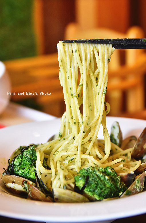 嘉義碗美煮義簡餐店聚餐聊天火鍋義大利麵咖啡24