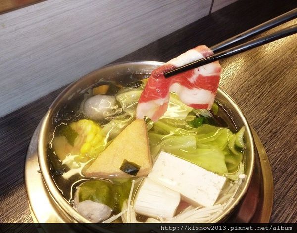 好客迴轉火鍋：火鍋料轉呀轉--好客旋轉火鍋店体驗心得