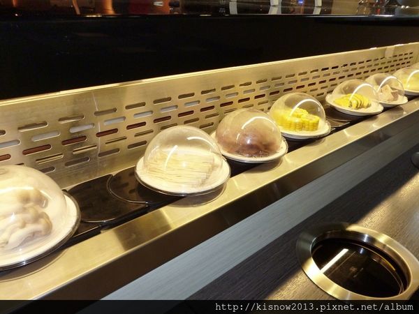 好客迴轉火鍋：火鍋料轉呀轉--好客旋轉火鍋店体驗心得