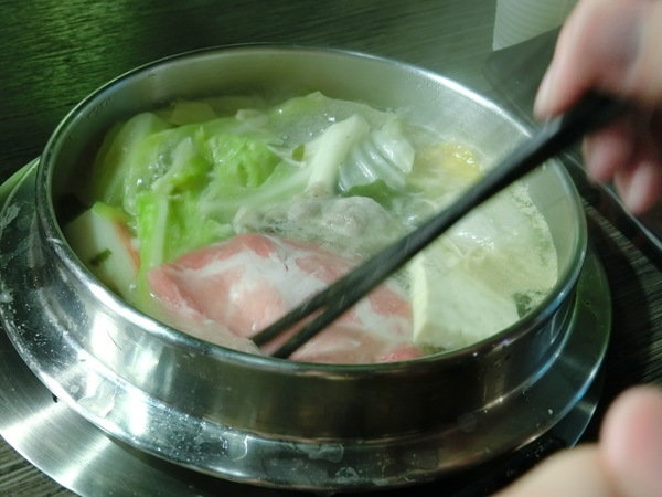 好客迴轉火鍋:【南港平價美食推薦】好客迴轉火鍋~平價又好吃的小火鍋,就在捷運南港站 CITYLINK( C1棟7樓)喔!