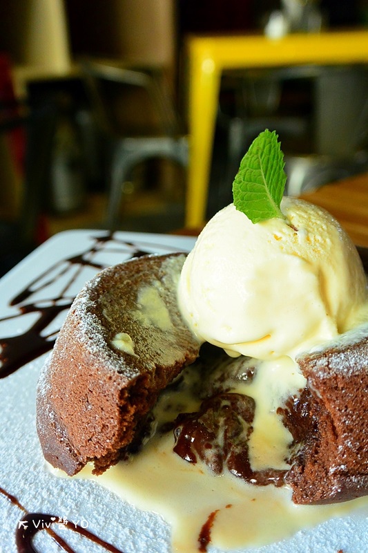 DSC_8408.JPG DSC_8408.JPG